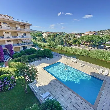 Neuf T2 Pour 4 Personnes Dans Avec Piscine